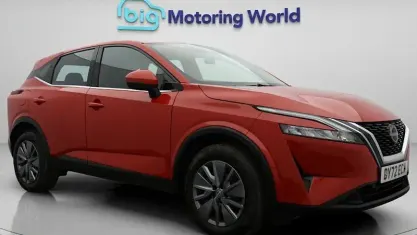 Second-hand Nissan Qashqai S 140 CP (102 kW) 2022 Roșu SUV