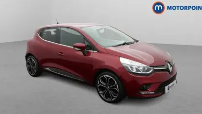 Used Renault Clio Iconic 90 HP (66 kW) 2019 Red Hatchback