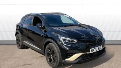 Used Renault Captur Engineered 160 HP (117 kW) 2023 Black SUV