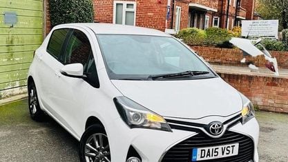 Begagnad Toyota Yaris 99 HK (72 kW) 2016 Halvkombi