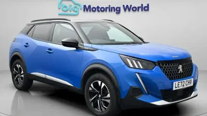 Używany Peugeot 2008 GT 131 KM (96 kW) 2023 Niebieski SUV