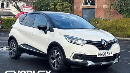 Used Renault Captur GT-Line 90 HP (66 kW) 2018 White SUV