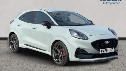 Used Ford Puma ST 170 HP (125 kW) 2025 Grey SUV