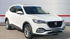 White Used 2022 MG HS Exclusive SUV | £15,851 (Fair price)