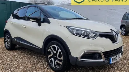 Used Renault Captur Dynamique 90 HP (66 kW) 2015 SUV