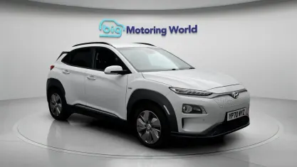 Second-hand Hyundai Kona Premium SE 150 kW (204 CP) 2020 Alb SUV