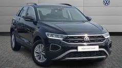 Black Used 2023 VW T-Roc Life SUV | £20,899 (Fair price)