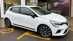 Used 2022 Renault Clio V Evolution Hatchback | £13,495 (Fair price)