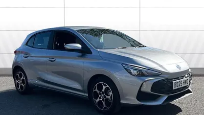Used MG MG3 SE 116 HP (85 kW) 2025 Silver Hatchback