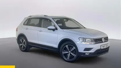 Używany VW Tiguan SE 150 KM (110 kW) 2018 Srebrny SUV