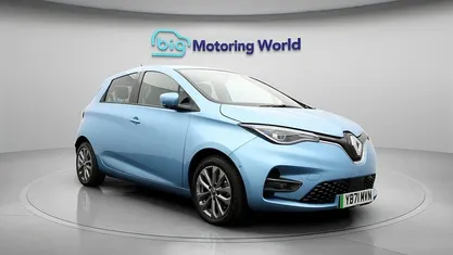 Used Renault Zoe GT-Line 100 kW (136 HP) 2021 Blue Hatchback