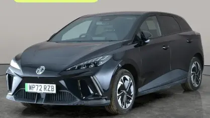Usado MG MG4 EV Trophy 150 kW (204 HP) 2025 Citadino