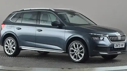 Usado Skoda Kamiq SE L 116 HP (85 kW) 2020 Cinzento SUV