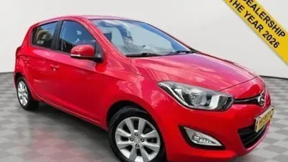 Used Hyundai i20 Active 85 HP (62 kW) 2013 Red Hatchback
