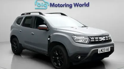 Used Dacia Duster Extreme 130 HP (95 kW) 2022 Grey SUV