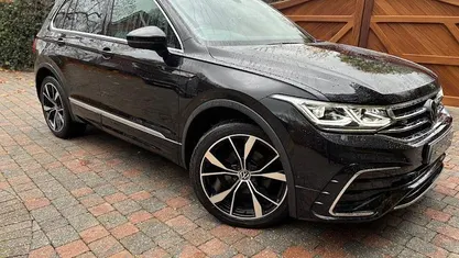 Used VW Tiguan R-line 150 HP (110 kW) 2023 Black SUV