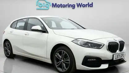 Used BMW 118 Sport Line 136 HP (100 kW) 2021 White Hatchback