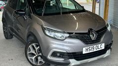Grey/black Used 2019 Renault Captur GT-Line SUV | £8,495 (Fair price)