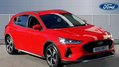Usado Ford Focus Active 125 HP (91 kW) 2023 Vermelho Citadino