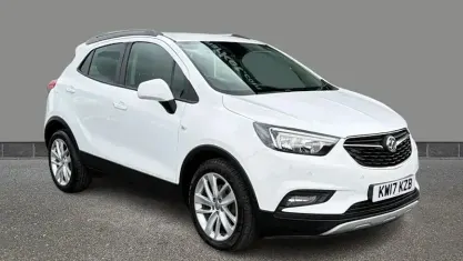 Used Vauxhall Mokka Design Edition 140 HP (102 kW) 2017 White SUV