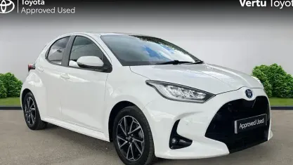 Used Toyota Yaris Hybrid Design 116 HP (85 kW) 2026 Hatchback