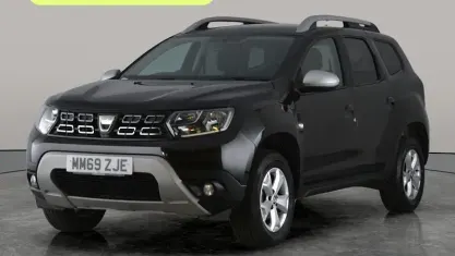 Usado Dacia Duster Comfort 101 HP (74 kW) 2019 Preto SUV