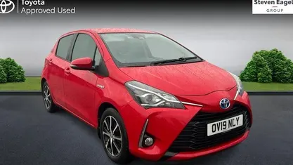 Used Toyota Yaris Hybrid 101 HP (74 kW) 2019 Hatchback