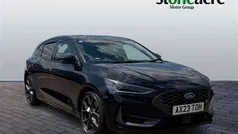Black Used 2023 Ford Focus ST Hatchback | £25,489 (Fair price)