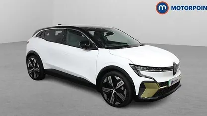 Used 2023 Renault Megane E-Tech Iconic Hatchback | £18,899 (Fair price)