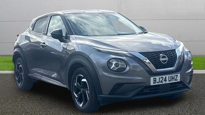 Begagnad Nissan Juke N-Connecta 114 HK (83 kW) 2023 SUV