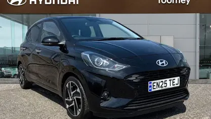 Used Hyundai i10 Premium 79 HP (58 kW) 2026 Hatchback