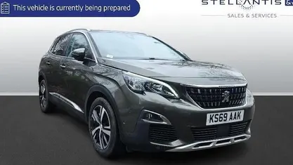 Used 2020 Peugeot 3008 Allure Estate | £10,920 (Fair price)