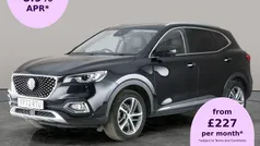Black Used 2022 MG HS Exclusive SUV | £16,441 (Fair price)