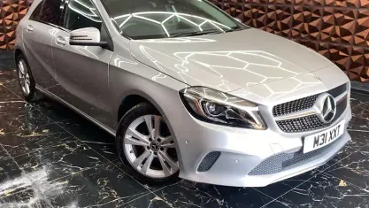 Used Mercedes A180 Premium 109 HP (80 kW) 2017 Silver Hatchback