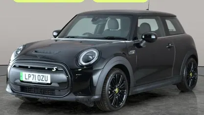 Used 2023 Mini Cooper Level 2 Hatchback | £12,809 (Good price)