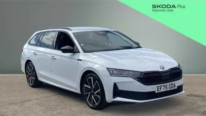 Used Skoda Octavia SportLine 150 HP (110 kW) 2025 White Estate