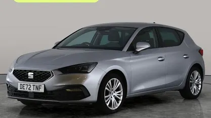 Used Seat Leon SE Dynamic 110 HP (80 kW) 2022 Silver Hatchback