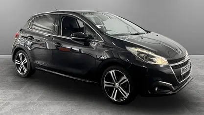 Used Peugeot 208 GT-line 110 HP (80 kW) 2018 Hatchback