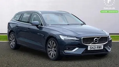 Used Volvo V60 Inscription 163 HP (119 kW) 2021 Blue Estate
