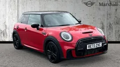 Chili red Used 2024 Mini Cooper S Premium Plus Hatchback | £25,492 (Fair price)