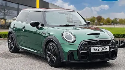Used Mini Cooper S Sport 178 HP (130 kW) 2021 Green Hatchback