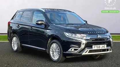 Used Mitsubishi Outlander P-HEV 177 HP (130 kW) 2018 Black Estate