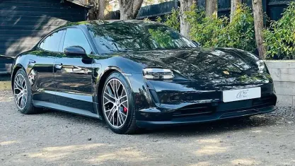 Used Porsche Taycan 419 kW (571 HP) 2023 Sedan