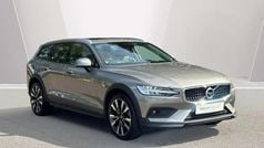 727 pebble grey Used 2020 Volvo V60 CC Plus Estate | £26,390 (Fair price)