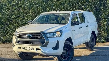 Used Toyota HiLux Active 150 HP (110 kW) 2024 Pickup