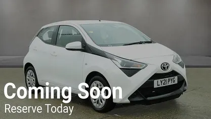 Used 2021 Toyota Aygo X-play Hatchback | £11,999 (Fair price)