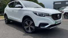 White Used 2020 MG ZS Excite Sedan | £10,663 (Fair price)