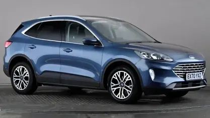Used Ford Kuga Titanium 150 HP (110 kW) 2020 Blue SUV
