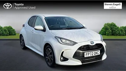 Used 2025 Toyota Yaris Hybrid Design Hatchback | £17,300 (Super price)