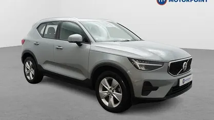 Used Volvo XC40 Core 163 HP (119 kW) 2025 SUV